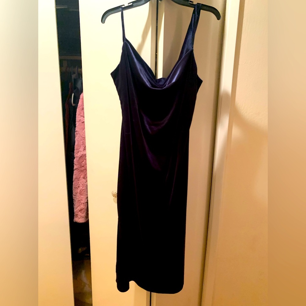 Social bridesmaid midn blue asymmetric one shld cowl velvet midi slip dress sz L